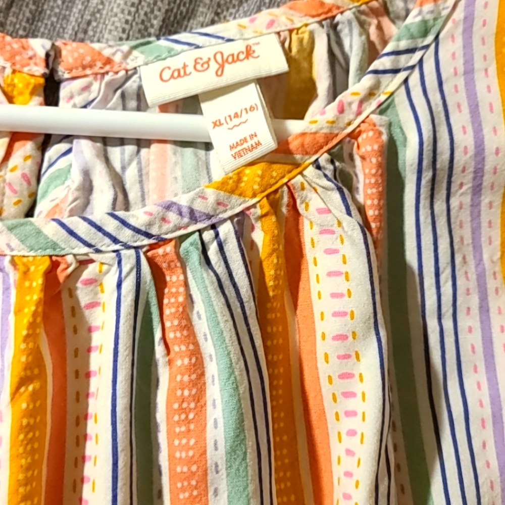 Cat & Jack girls shirt. Very colorful and light. Never worn.